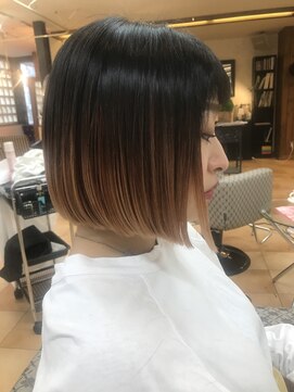 ヘアー デザイナーズ クルー ドルフィン(HAIR DESIGNERS CREW dolphin) モードラインgradation、