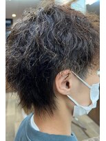 ヘアーサロン プアメリア(Puamelia)&nbsp;カジュアル大人ニュアンスパーマくせ毛風メンズカット