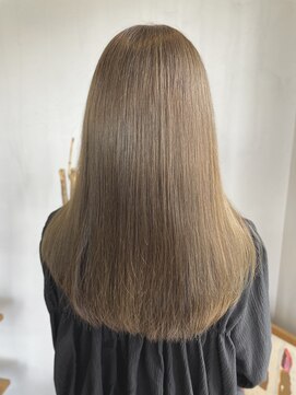 ムニ(MUNI) ミルクティベージュ