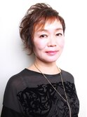 大竹しのぶ風アバンギャルドショートレイヤーヘアー