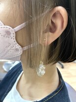 マール(marl) 【marl.】ボブ× イヤリングカラーグレージュ