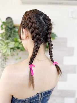 ロカット サロン(Roquat Salon) コーンロウヘアアレンジ 【立川/立川南/卒業式袴/浴衣/早朝】