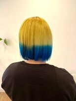 カトレア ストリート店&nbsp;視線独占！フェスにも◎派手カラーボブ