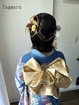 タグマル&nbsp;振袖スタイル☆シンプルヘアにオシャレな金箔と水引♪