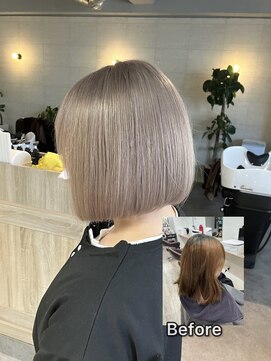 コワファースト長崎シャンプーボーイ 2nd(COIFF1RST 長崎 SHAMPOO BOY) 長崎 ケアブリーチ ボブ ホワイトベージュ