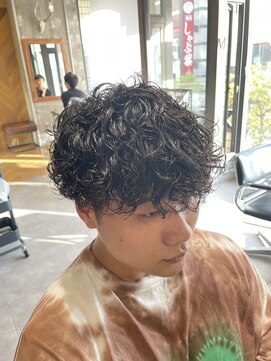 ラグシス ザ バックルーム(LUXIS THE BACK ROOM) スパイラルパーマ【立川/メンズ】