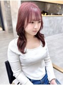 ピンクベージュ