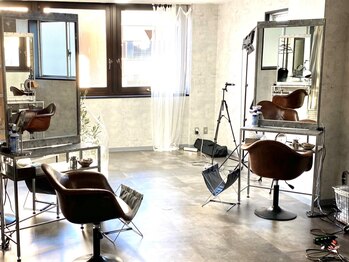 ラカシェット(la-cachette)の写真/【栄/錦ヘアセット専門店】少人数制の落ち着いた空間で、周りを気にせずに過ごしていただけます♪