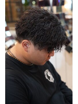 シークレットミラーズ(SECRET MIRRORS) ツイストスパイラルパーマ