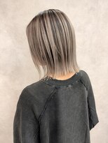 サニー 渋谷(SUNNY)&nbsp;バレイヤージュ、ハイライト、切りっぱなしボブ、ケアブリーチ