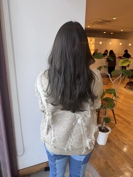 ウニュ(unu.) ハイライトグラデーション/オリーブカラー/レイヤースタイル