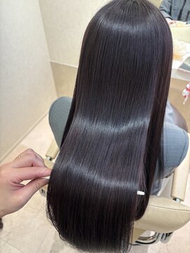 【完全個室サロン】Eleanor spa&treatment 北千住【3月31日 OPEN(予定)】 暗髪×バイオレット