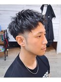 アクティブショート　ツーブロックショート　アップバング