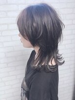イロ ジェイアール JR奈良店(IRO) ショートウルフ/レイヤーカット/くびれウルフ/ダークグレージュ