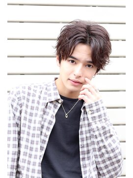 リップス 自由が丘(LIPPS) ミディーウェーブマッシュ