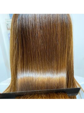 ラキ(laki) シルキーストレート