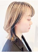20代30代大人かわいいミルクティーベージュインナーカラー