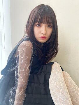 ラパンセ ブルー(LA PENSEE BLEU) ハッシュカット ミディアムレイヤー 韓国 バタフライカット