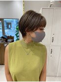 小顔ショートボブカラー大人ショートボブひし形ショートカット