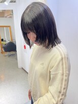ラビリンス(Labyrinth) 顔周りレイヤーがかわいい、ちょいウルフカットなデザイン♪