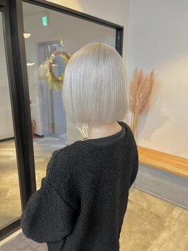 ポート バイ プライマル(port by primal) ホワイトカラー[千葉/千葉駅/髪質改善/ケアブリーチ/韓国風]