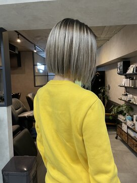 サニー 渋谷(SUNNY) バレイヤージュ、ハイライト、レイヤーロング、グレーベージュ