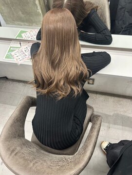 キング(K!ng) 縮毛矯正髪質改善ハイライトレイヤーカット楠葉美容室エクステ