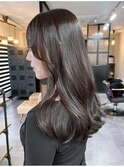 グレージュ切りっぱなしボブ前髪ありミニボブミルクティベージュ
