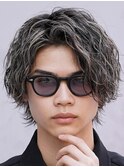 渋谷メンズハイライトカラーメッシュカラー緩めスパイラルパーマ