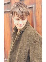 ジジバイワースホワイル(jiji by WORTH WHILE) 刈り上げセンターパートサーフカールフェザーパーママレットヘア