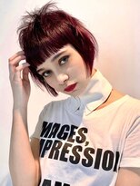 ピークアブー 原宿ハラカド(PEEK-A-BOO)&nbsp;ハイレイヤーショートボブ/チェリーレッドカラー/ぱっつんオン眉