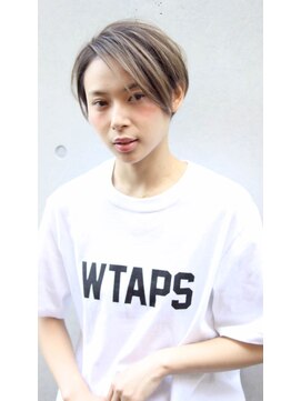 エヴァー(ever) ハイライト♪アッシュグレージュカラー♪【ever原宿/表参道】