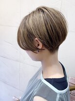 モリオ フロム ロンドン 成増店&nbsp;【morio成増】大人かわいい2ブロック刈り上げショートボブ