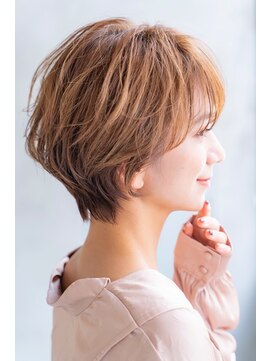 エイミー(Aimee) Aimee 町田　ライトベージュ×ハンサムショート