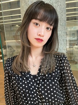 トゥーリ 薬院店(tuuli) tuuli miyu カーキグレージュ姫カットミディアム