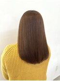 やりすぎない中明度ベージュ