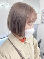 ヒビヲ(HIBIO)&nbsp;ショートボブハイトーンカラーミルクティーベージュケアブリーチ