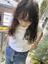 キュエ(qiie)&nbsp;qiie/ブリーチ/パーマ/ハイトーン/ダブルカラー/インナーカラー