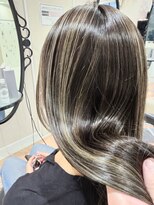 アッシュ 二俣川南口店(Ash)&nbsp;30代40代50代/ロング/コントラストハイライト/白髪ぼかし