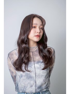 ルフュージュ バイ プロデュース 相模大野店(Refuge by Produce) チョコレートブラウン/ゆるふわウェーブ