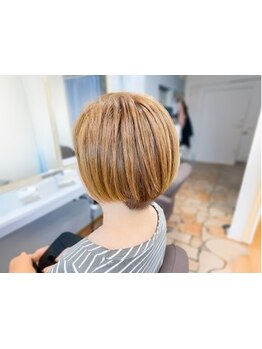 ショートヘアでも日々のお手入れが楽◎横顔の美しさにこだわった繊細な技術で美シルエットに♪