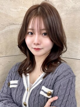 ロンドホットリップ 立川(Lond hot lip) ミディアムレイヤー/韓国レイヤー/くびれミディ/顔周りカット