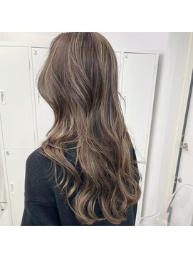 アディション 新宿(ADITION) 【韓国】艶感ハイライトミルクティーグレージュレイヤーカット