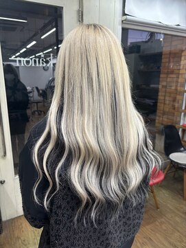 カノン(kanon) 【kanon松戸】香野優子　アンブレラ風エクステ８０枚