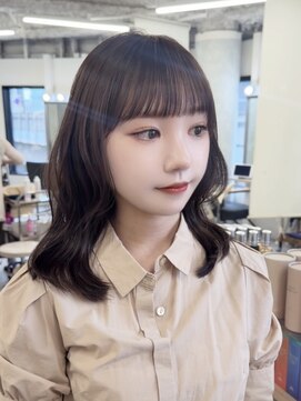 ガーランドウメダ(Garland umeda) チョコレートカラー、レイヤーカット 担当 垣内 6905