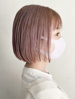 ヒビヲ 天神警固(HIBIO)&nbsp;ショートボブ切りっぱなしボブタッセルボブブリーチダブルカラー