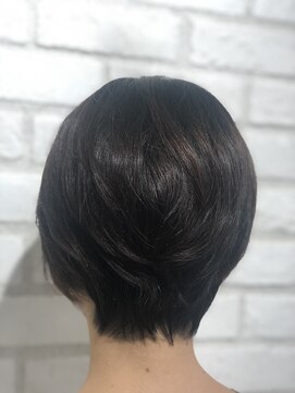 アッシュ 稲田堤店(Ash) ショートボブ