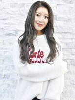 メレ(mele)&nbsp;大人可愛い！！外国人風ハイライトレイヤー