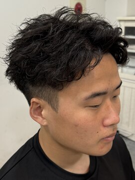 バース バイ ハピネス(BIRTH by happiness) 無造作スパイキーショート