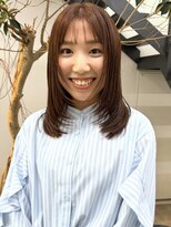 セル(CELL)&nbsp;レイヤーカット ブラウンカラー ミディアムレイヤー 艶髪 内巻き